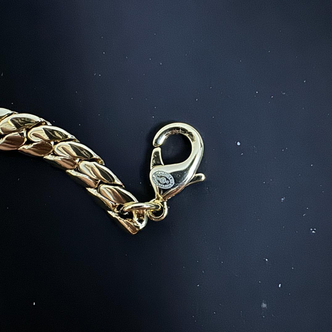 ゴールド チョーカー ロゴ付き