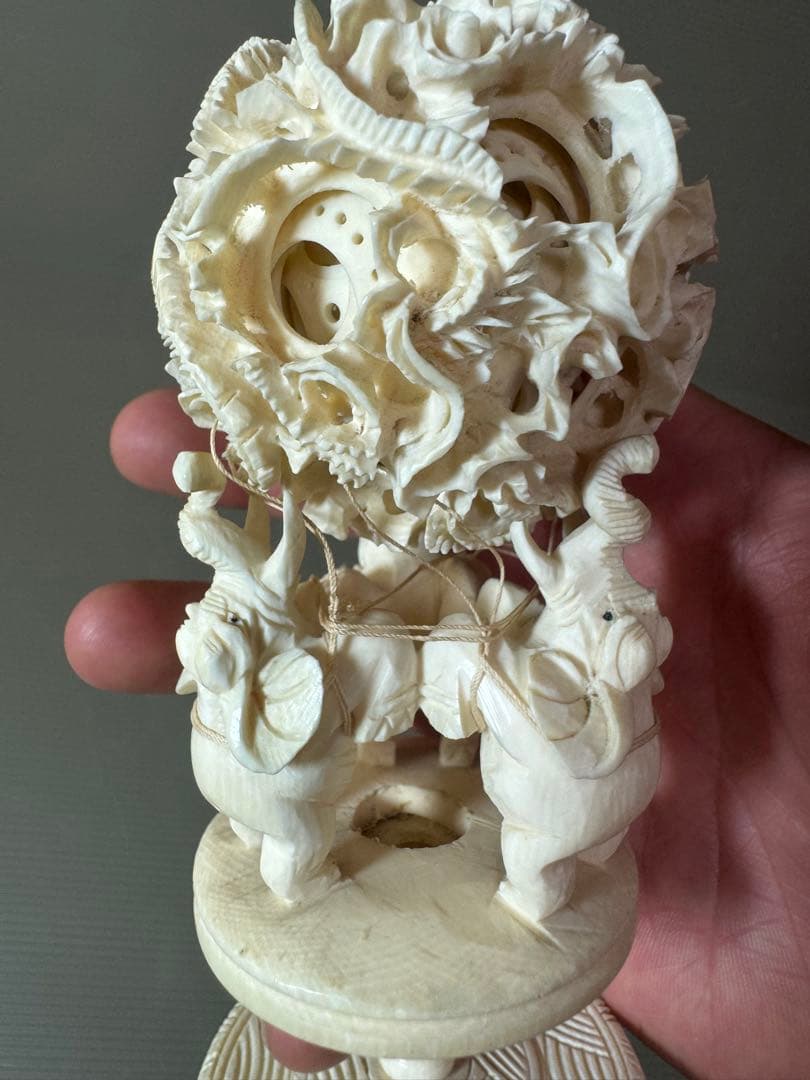 2736 中国美術 天球 多層球　龍の置物 象の置物 精密彫刻　工芸品