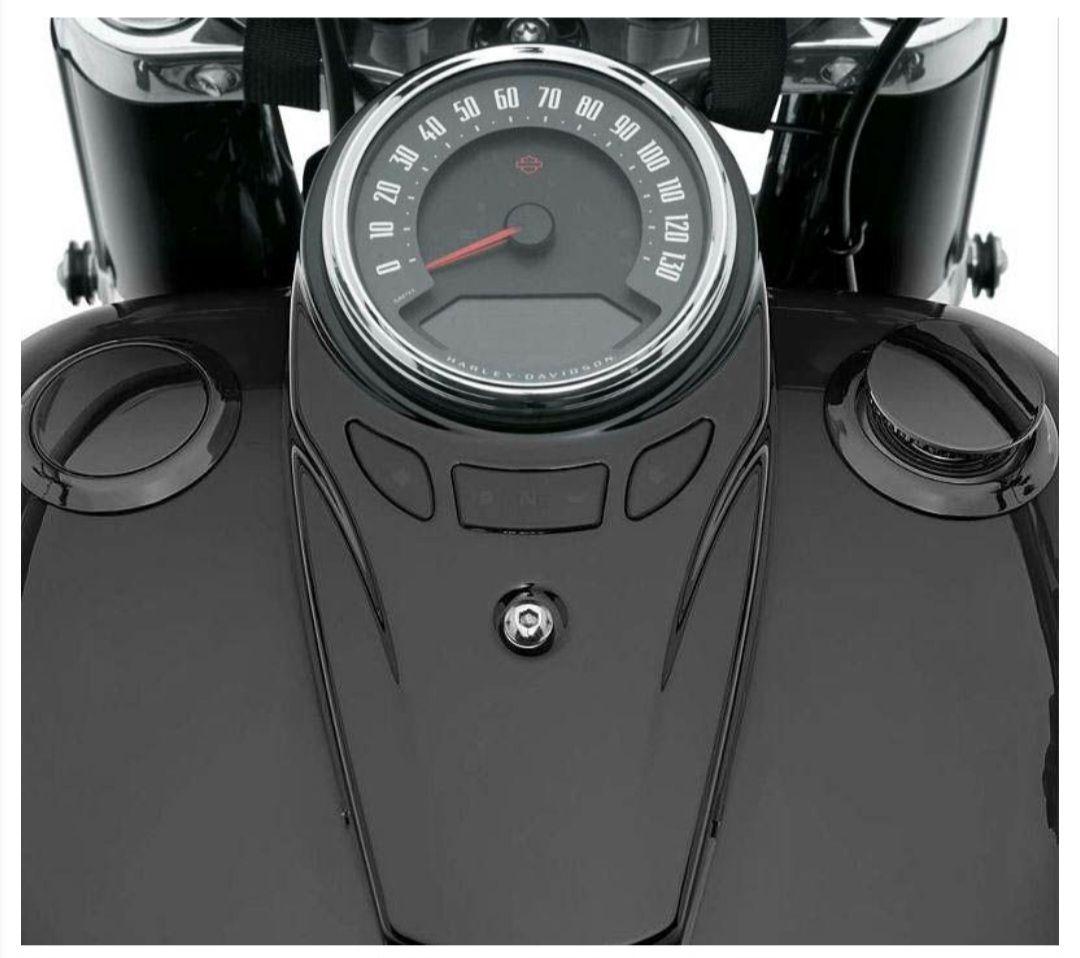 M8ソフテイル ポップアップ フュエルキャップ