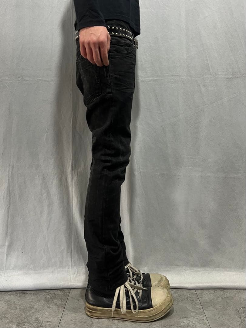 パンツ \"Pledge\" Damaged Slim Denim