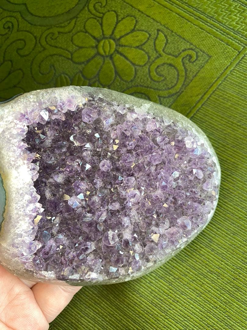 アメジスト クラスター 紫水晶 原石　瑪瑙母岩　高品質　紫水晶カッサ　273g