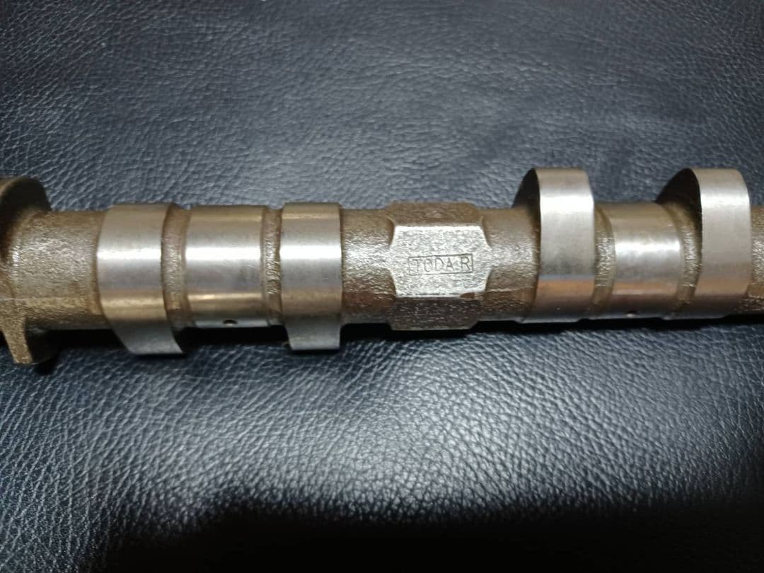 AE86用　戸田レーシング　カムシャフト