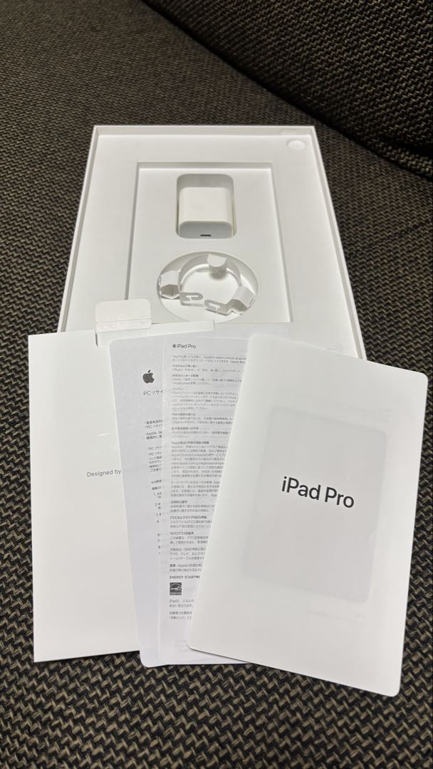 【美品】iPad Pro 11インチ 第1世代 64GB WiFi 整備済み品