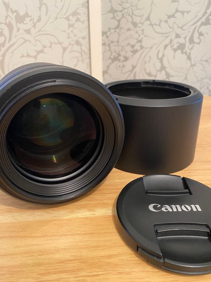 【レンズフード付】RF85mm F1.2 L USM DS