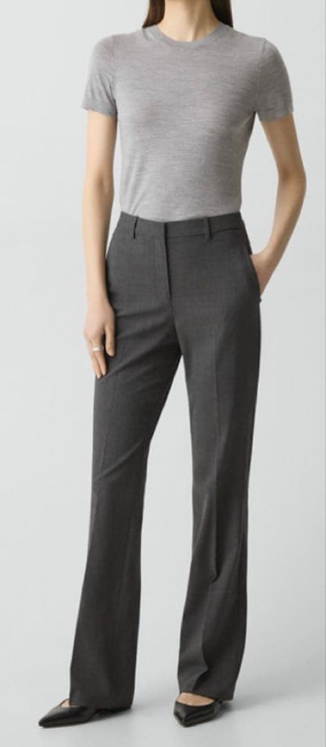 Theory 美品　グレー フレアーパンツ　セオリー