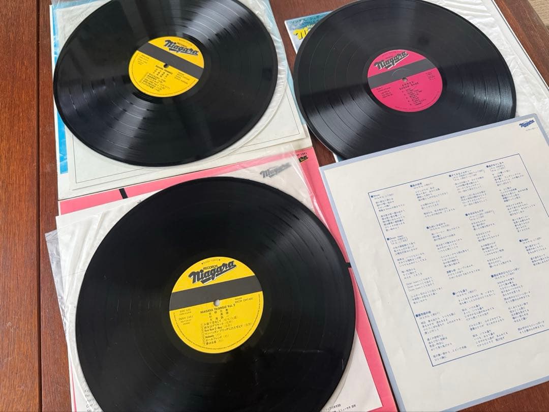 ソングス　シュガーベイブ（山下達郎・大貫妙子）アナログレコード 帯付　ナイアガラ