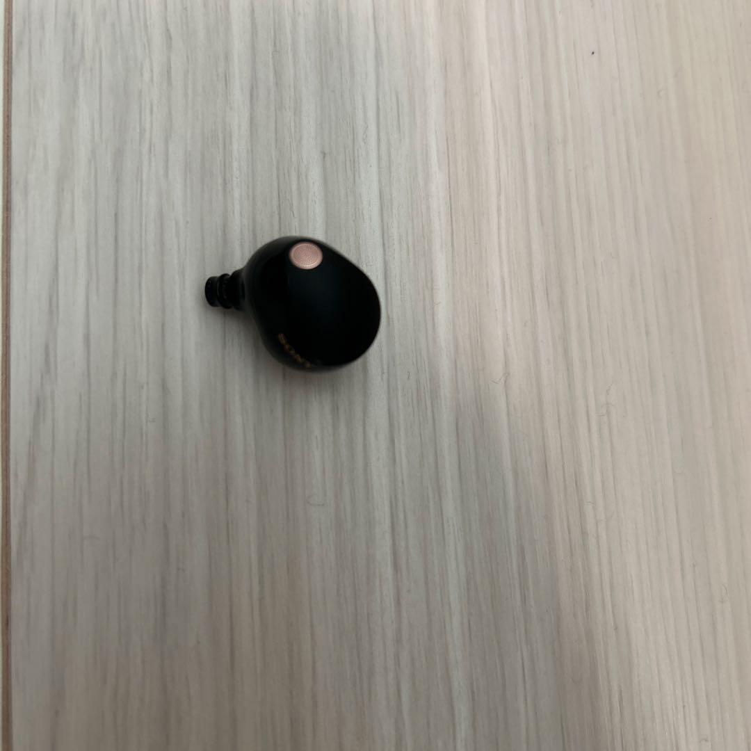 【美品】SONY WF-1000XM5 ワイヤレスイヤホン　左耳なし