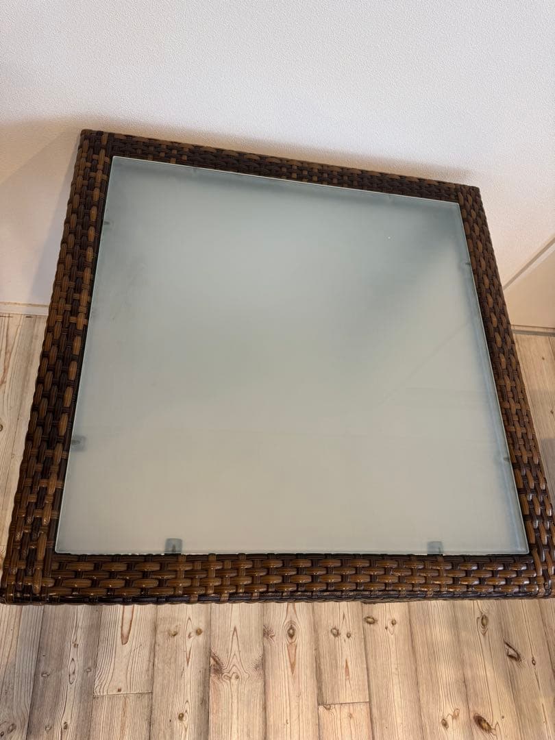 ラタン調 ガラストップ エーゲテーブル 屋外可 カフェ ガーデン①