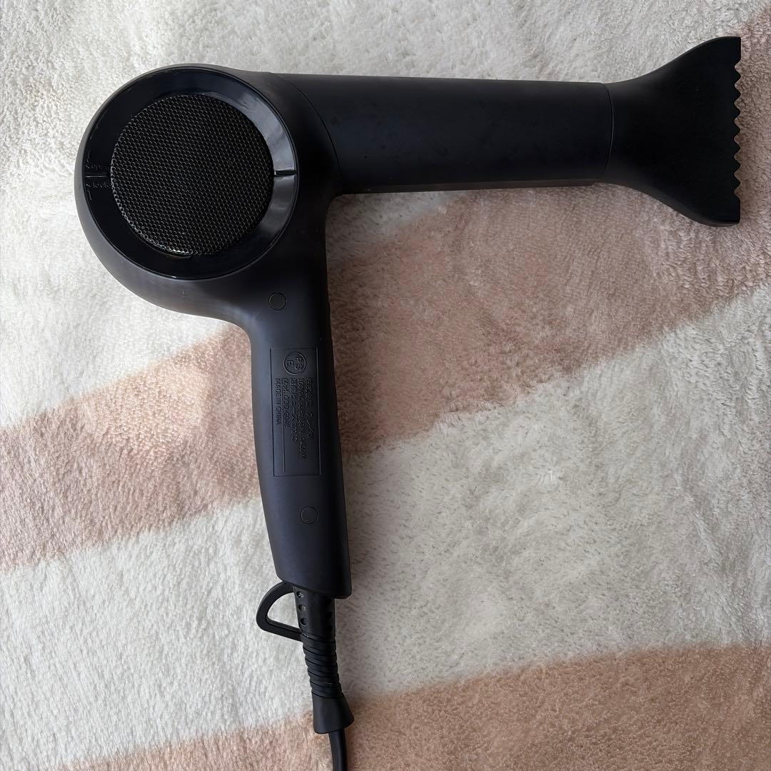 最強美髪HOLISTIC CURE ヘアドライヤー