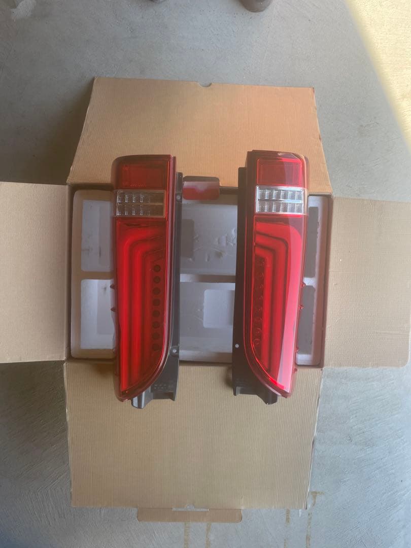 Valenti Jewel LED Tail Lamp TYPE 3バレンティ