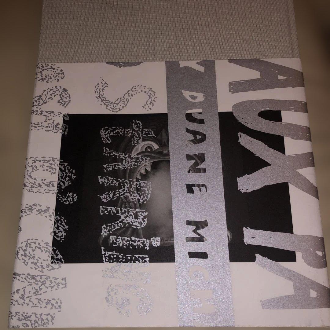 LOEWE ANGEL Duane Michals 限定版