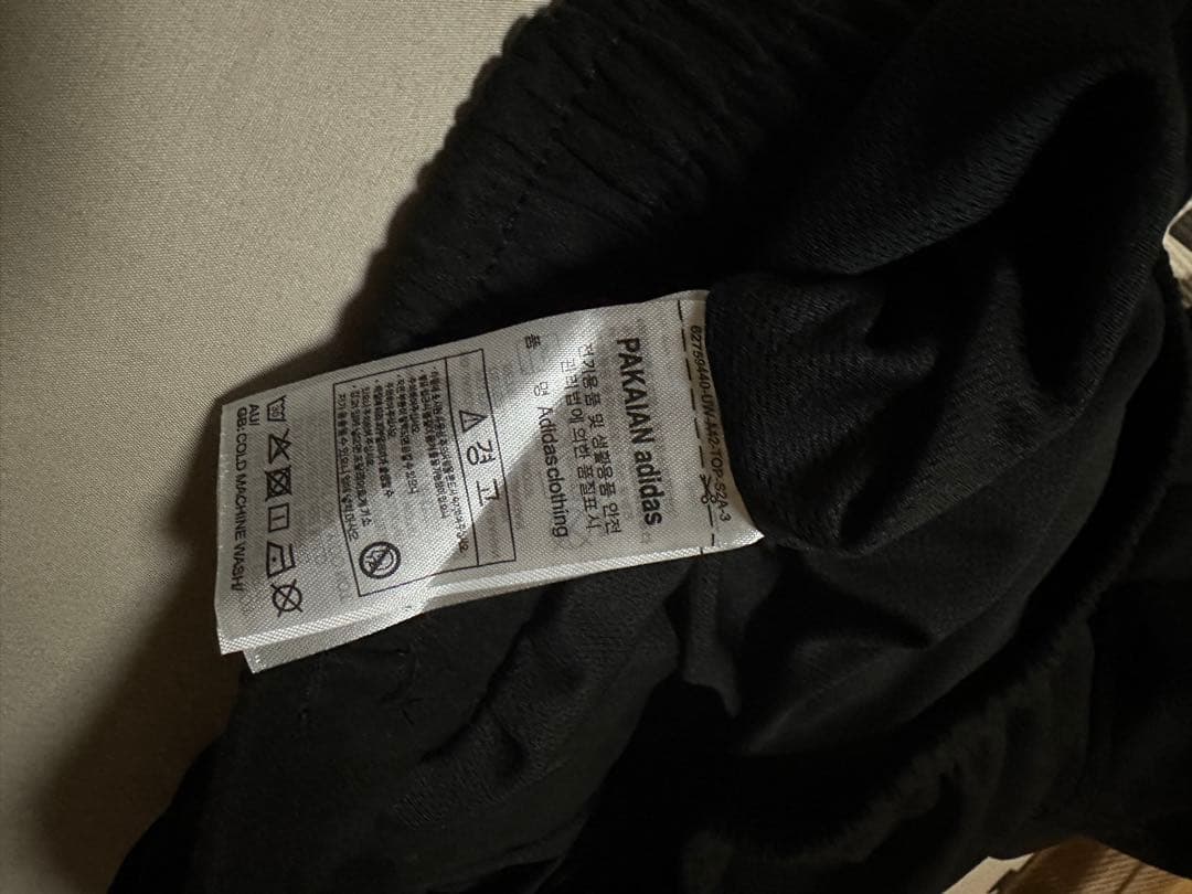 adidas ブラック ストライプ ジャージ Lサイズ