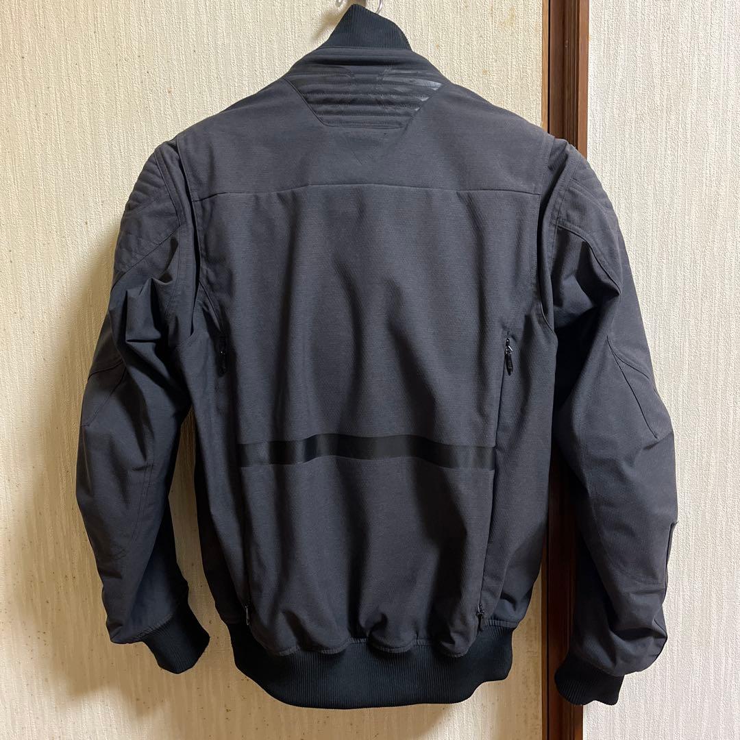 モ*ん様 クシタニ　アーカナリブブルゾン「ブラック」