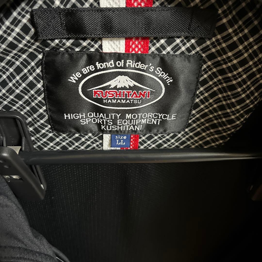 モ*ん様 クシタニ　アーカナリブブルゾン「ブラック」