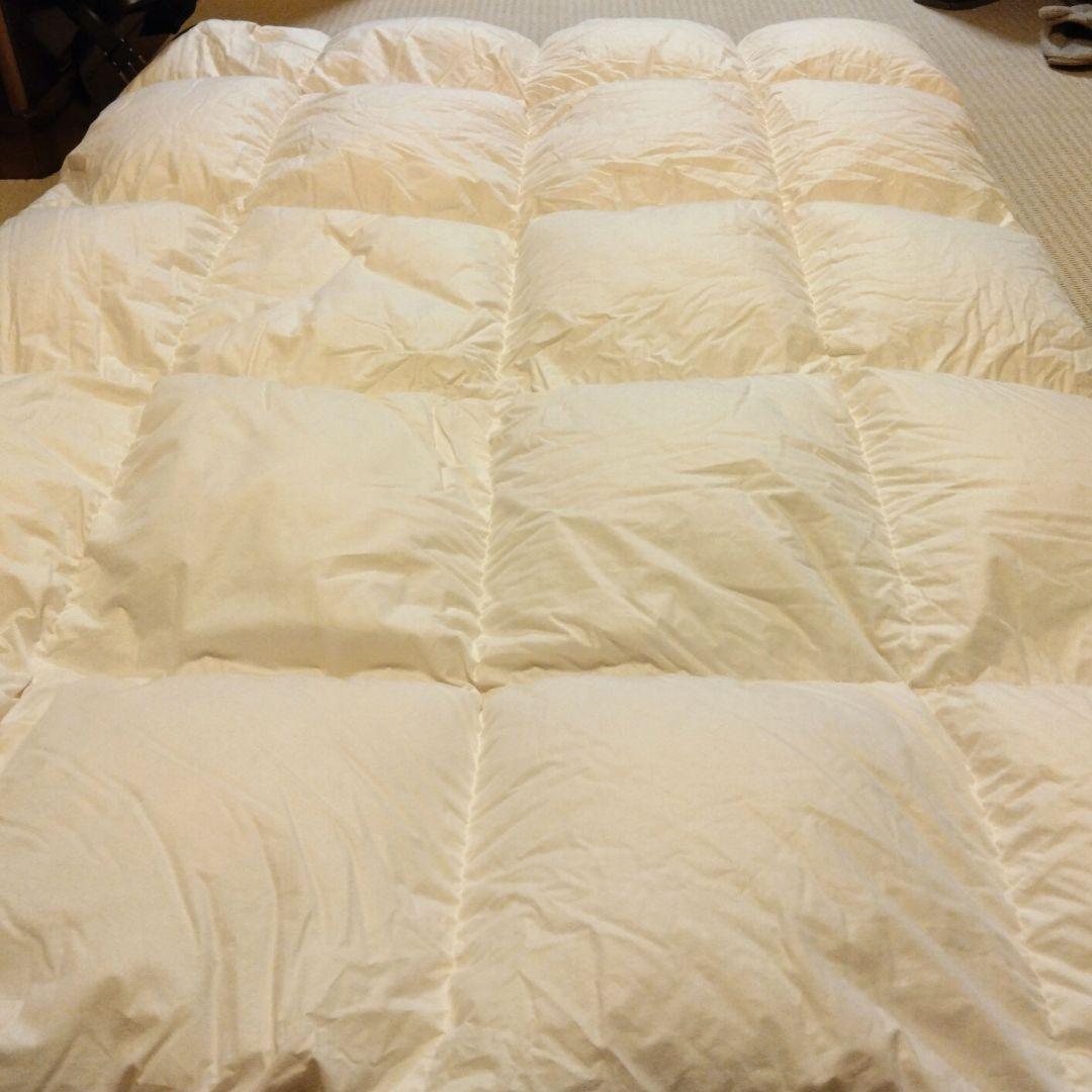 羽毛布団シングル　ダウン93%フェザー7% ペアの枕カバーと保管用袋3点セット