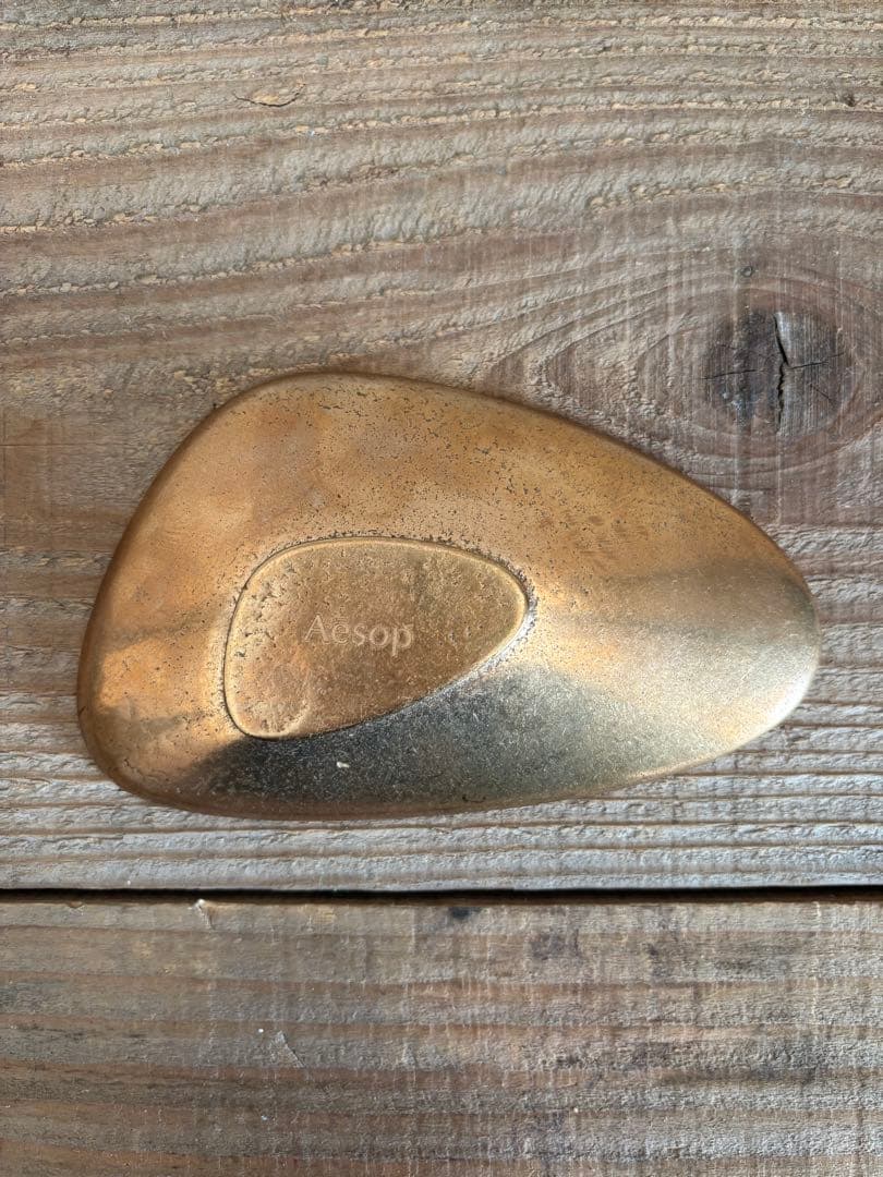 aesop インセンスホルダー