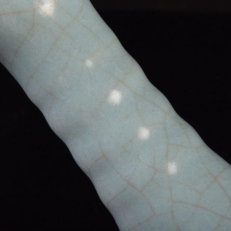 中国　哥窯　青白磁　金糸鉄線　氷裂文　鶴首花瓶　C　R8936