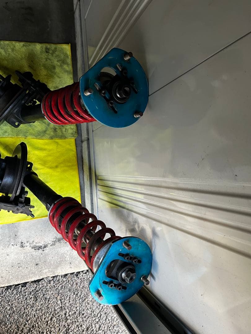 510ブルーバード車高調