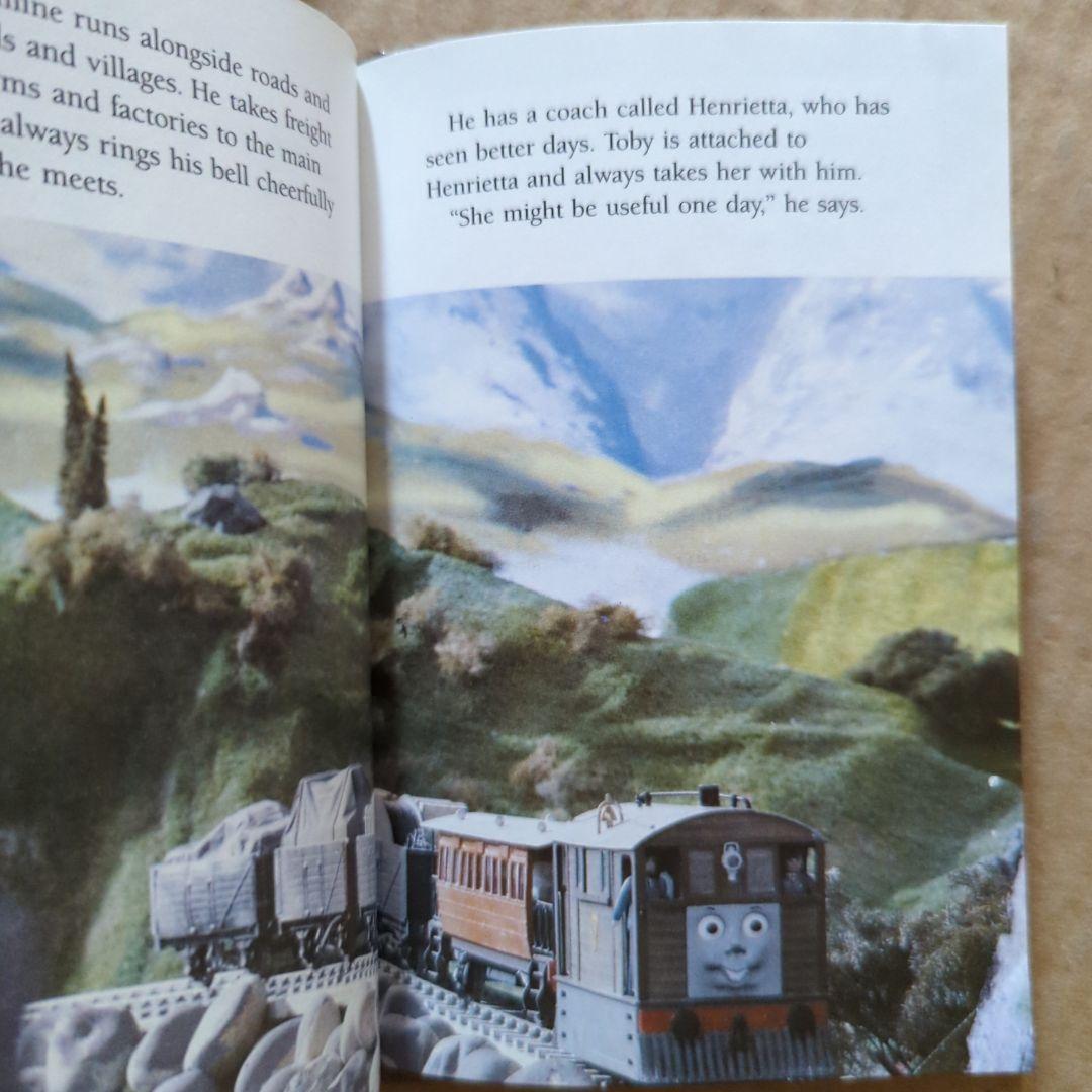 英語絵本　マドレーヌちゃん　ミッキー魔法使いの弟子　トーマス　洋書