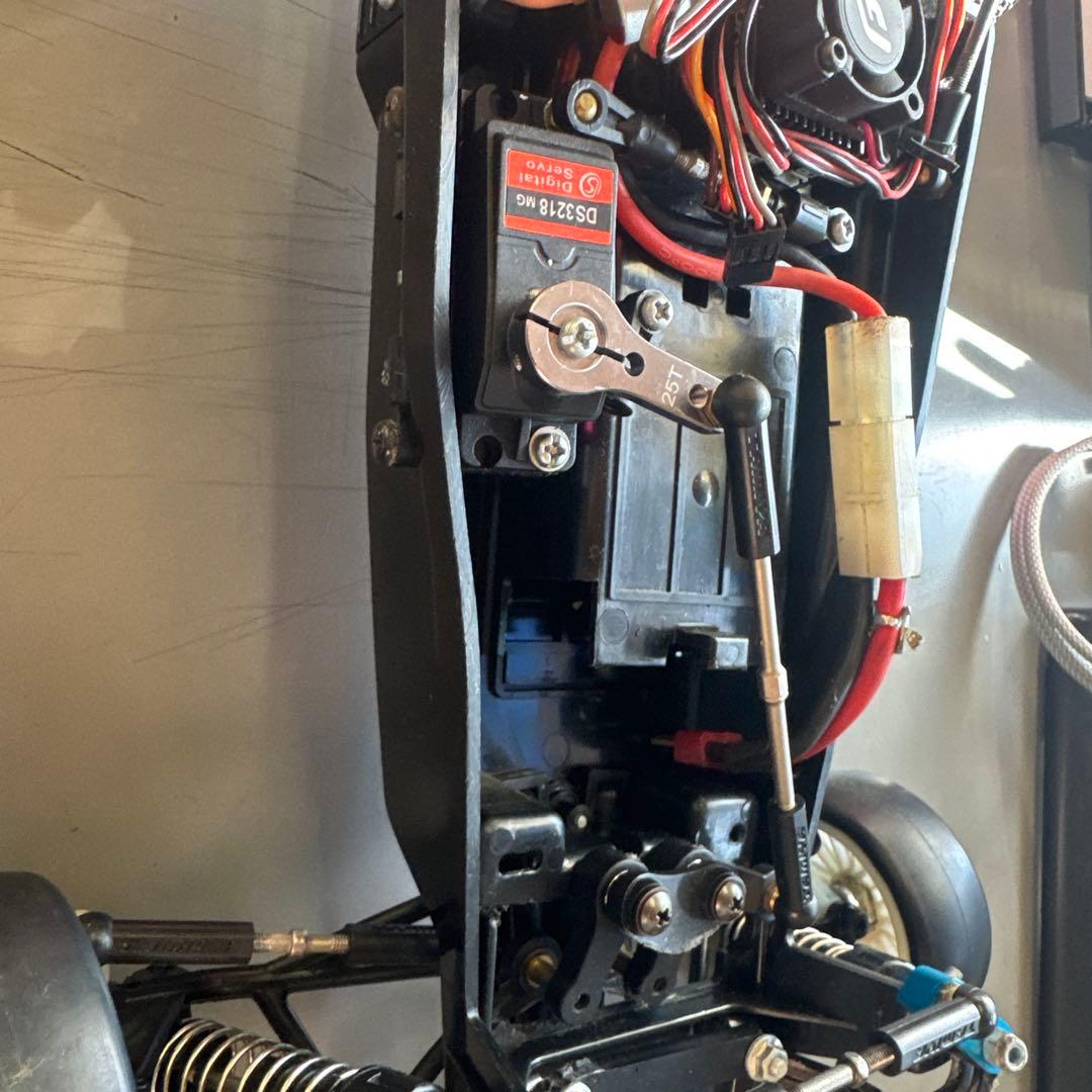 グラスホッパー2改造品プラス中華製ブラシレスバギー