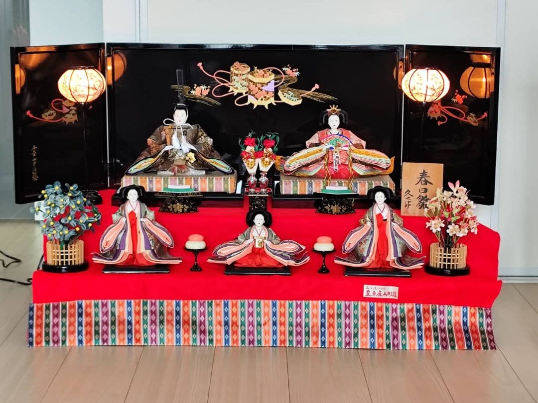 雛人形　ひな祭り　日本人形　2段　ぼんぼり　三人官女　人形の久月　ビンテージ