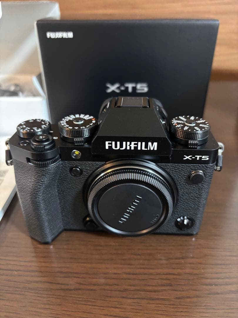 FUJIFILM X-T5 ミラーレス一眼カメラ
