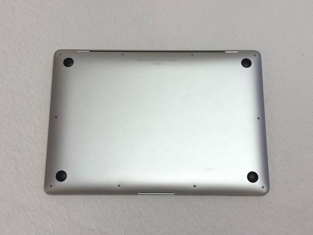 MacBook Air M1 13インチ 8GB 256GB【元箱・付属品あり】