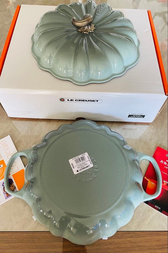 【新品】ル・クルーゼ　シグニチャービュッフェ　キャセロール　パンプキン28cm