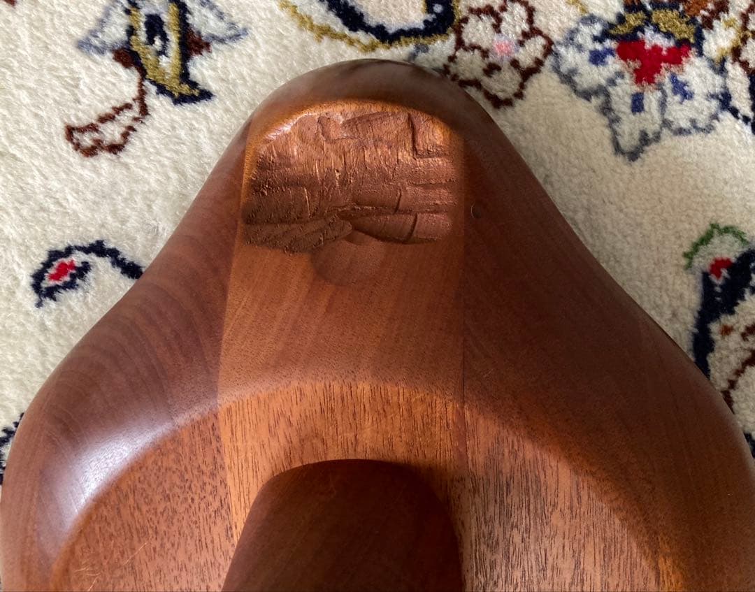 良工房　木製　一本足　椅子　イス　スツール　ウッドスツール　作家物