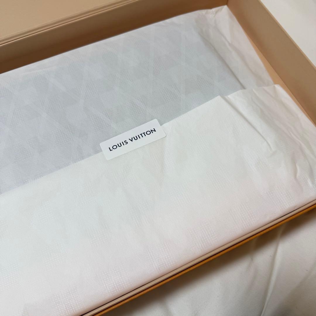 ルイヴィトン 未開封 ルイ・ヴィトンと日本