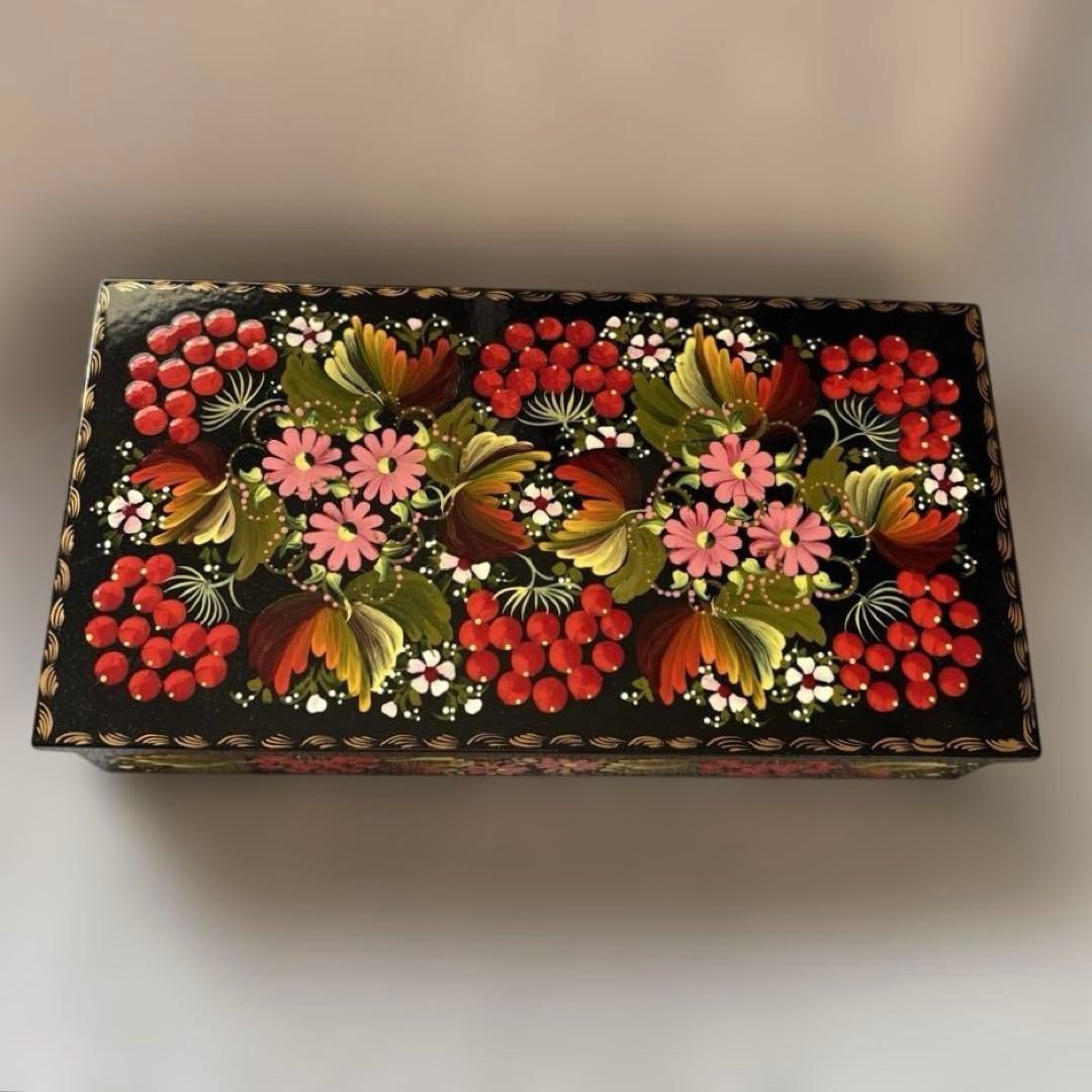 Petrykivka ペトリキフカ　手描き装飾小物入れ　ジュエリーボックス