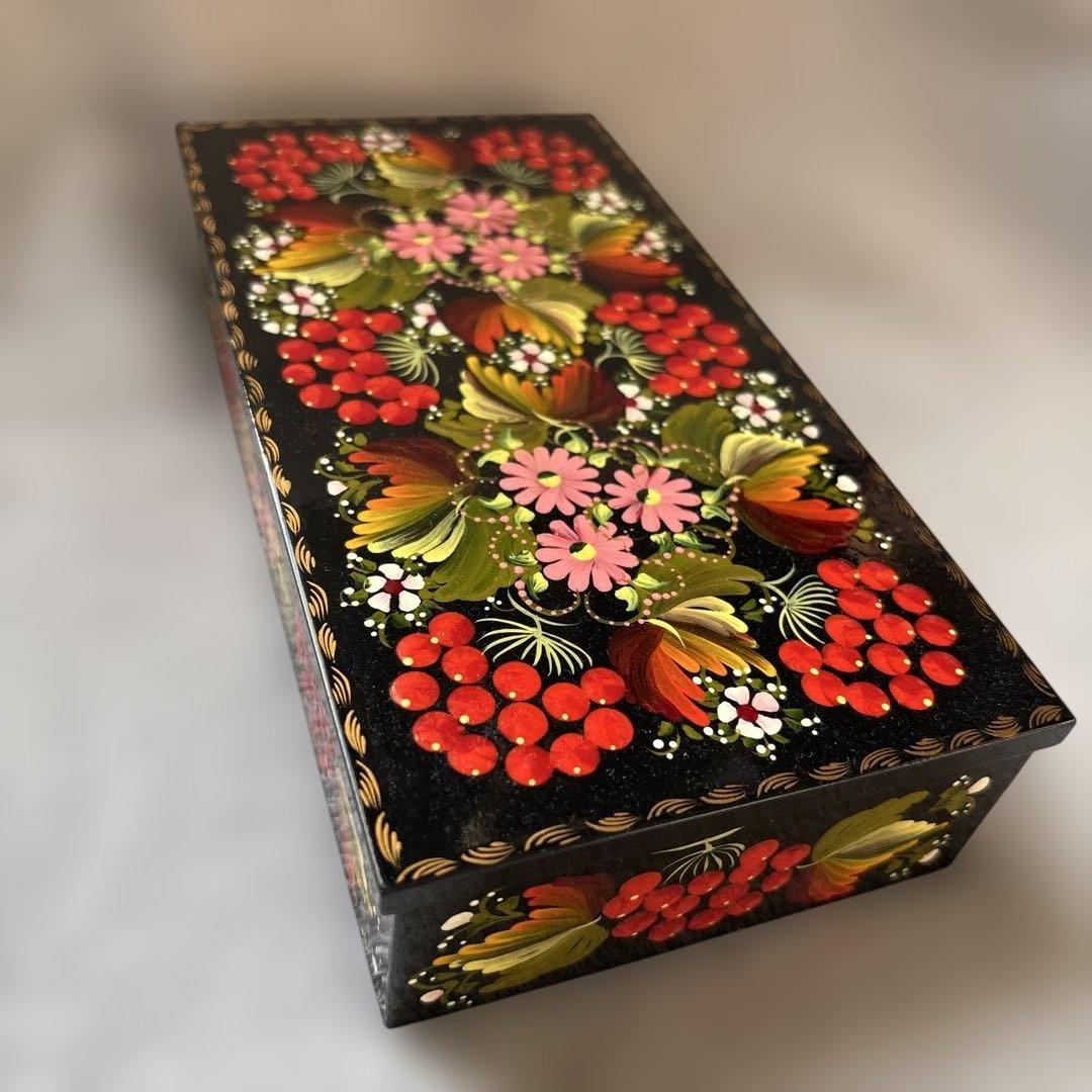 Petrykivka ペトリキフカ　手描き装飾小物入れ　ジュエリーボックス