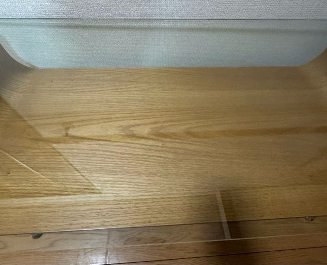 岩附　ガラステーブル　ローテーブル