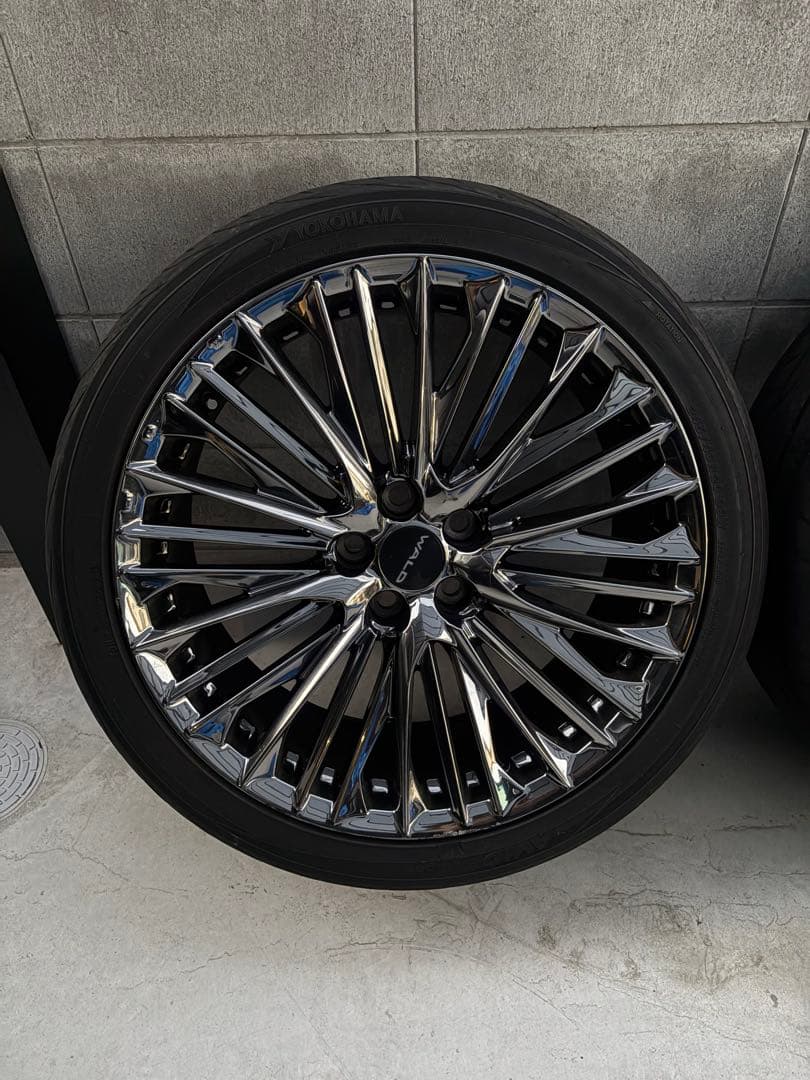 ざくろんジェニュインライン ヴァルド　20インチ　アルファード