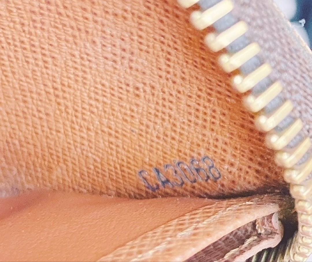 【美品】LOUIS VUITTON モノグラム ジッピーウォレット☆鑑定済みです