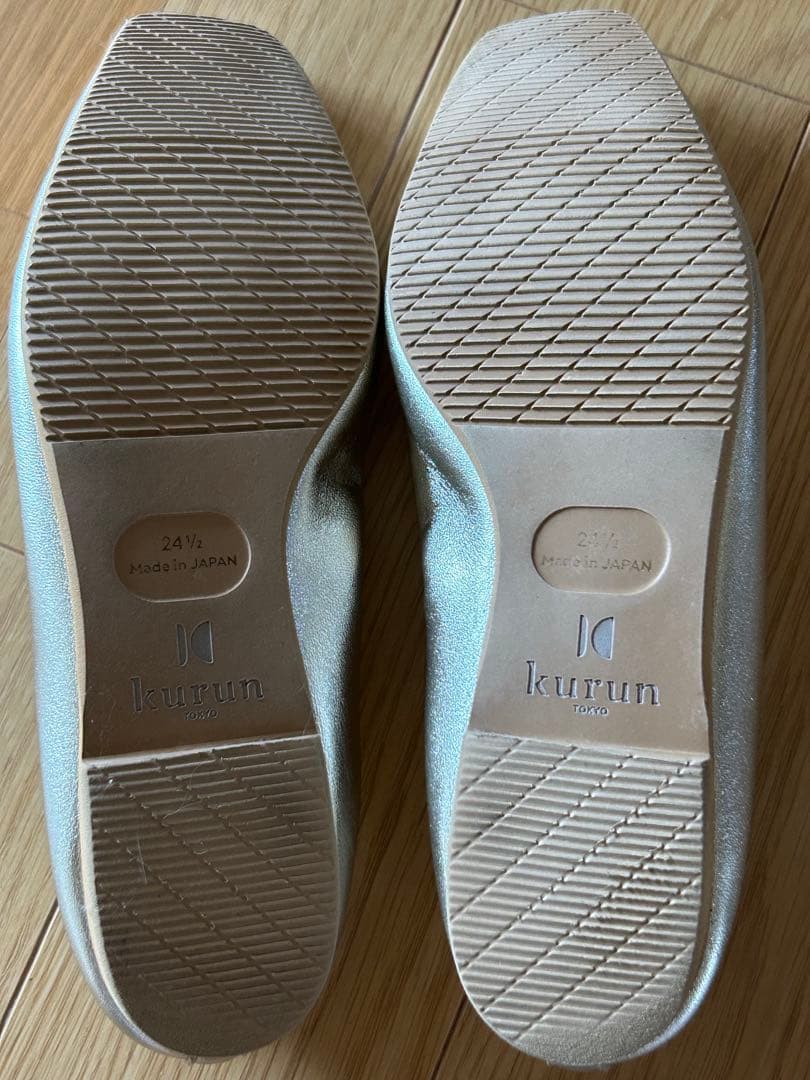 美品kurun 本革　スクエアトゥバレエシューズ　シャンパンゴールド　24.5