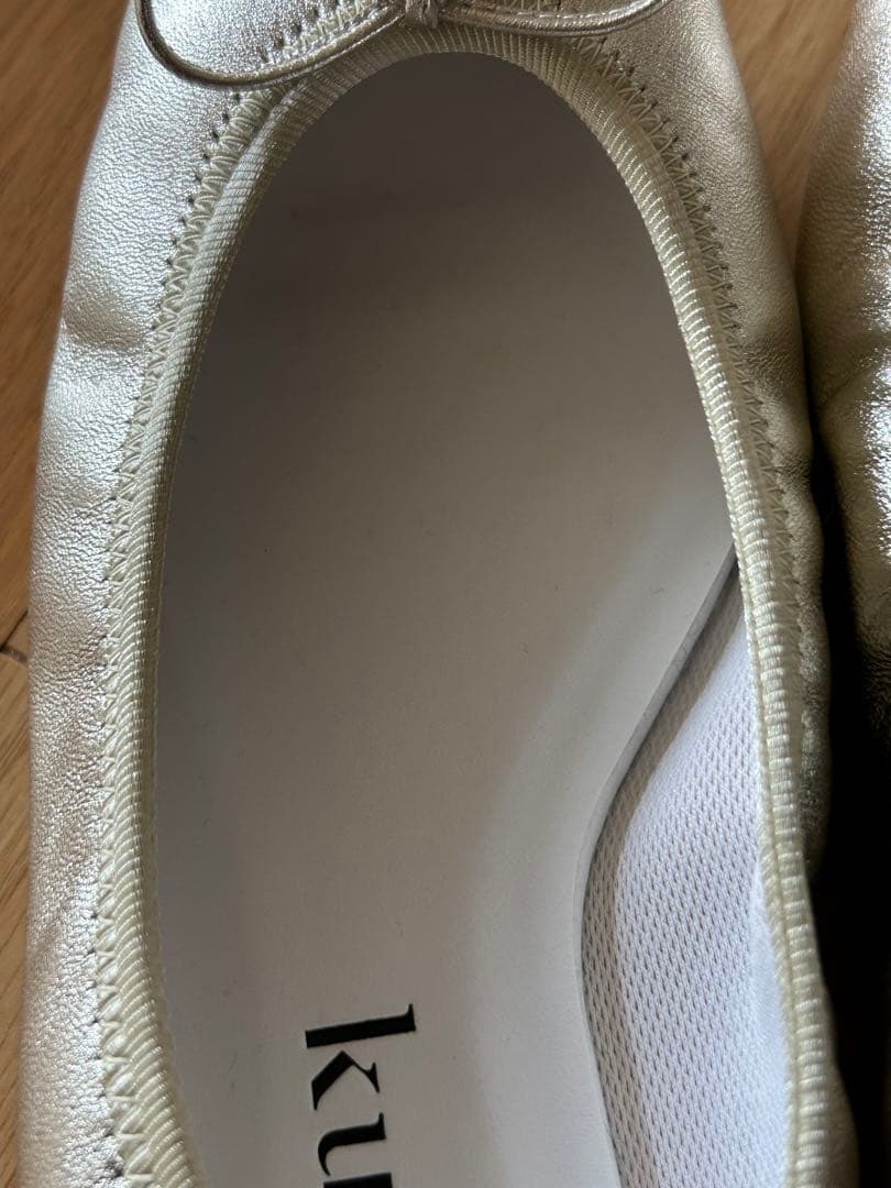 美品kurun 本革　スクエアトゥバレエシューズ　シャンパンゴールド　24.5