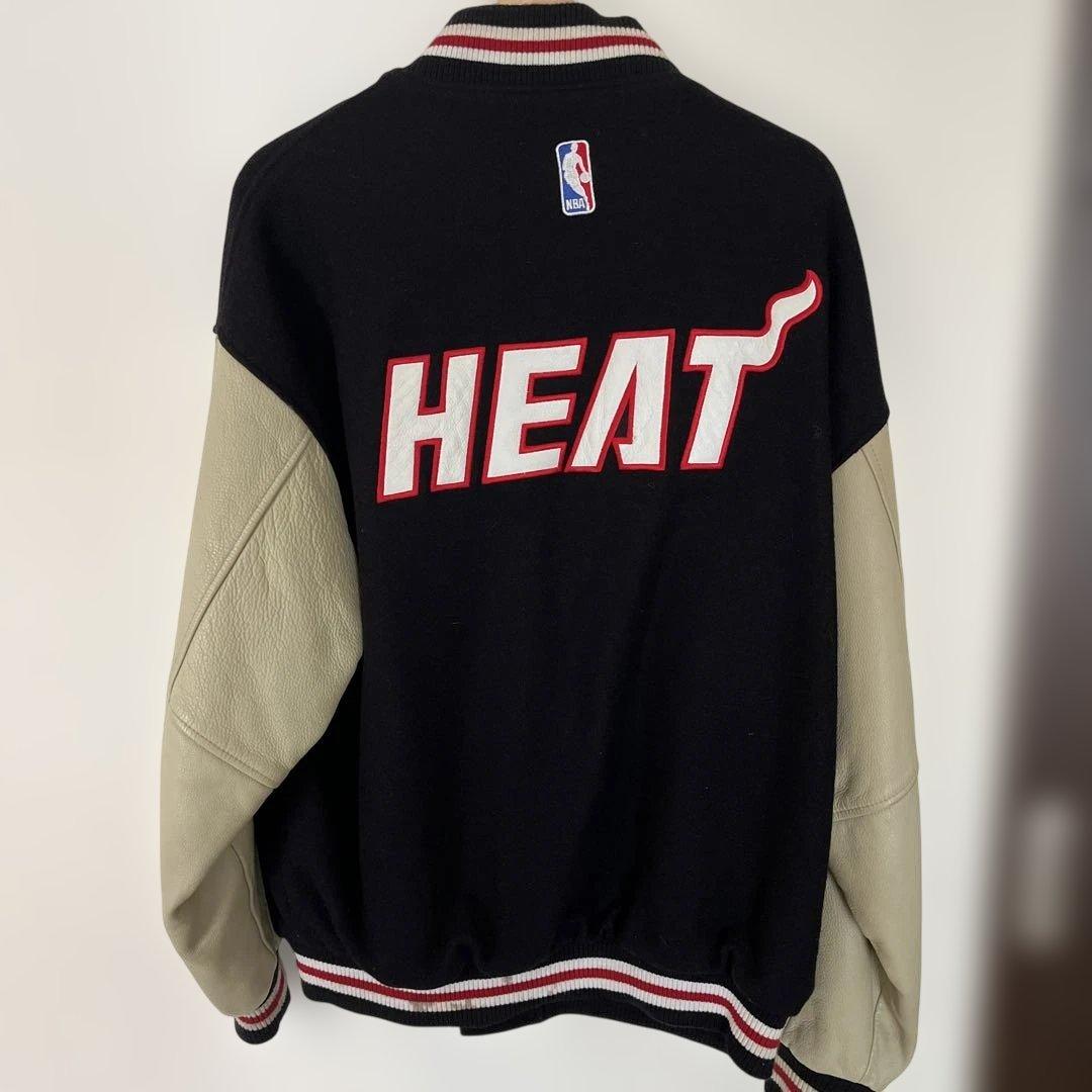 【美品】ナイキ　バーシティジャケット　スタジャン