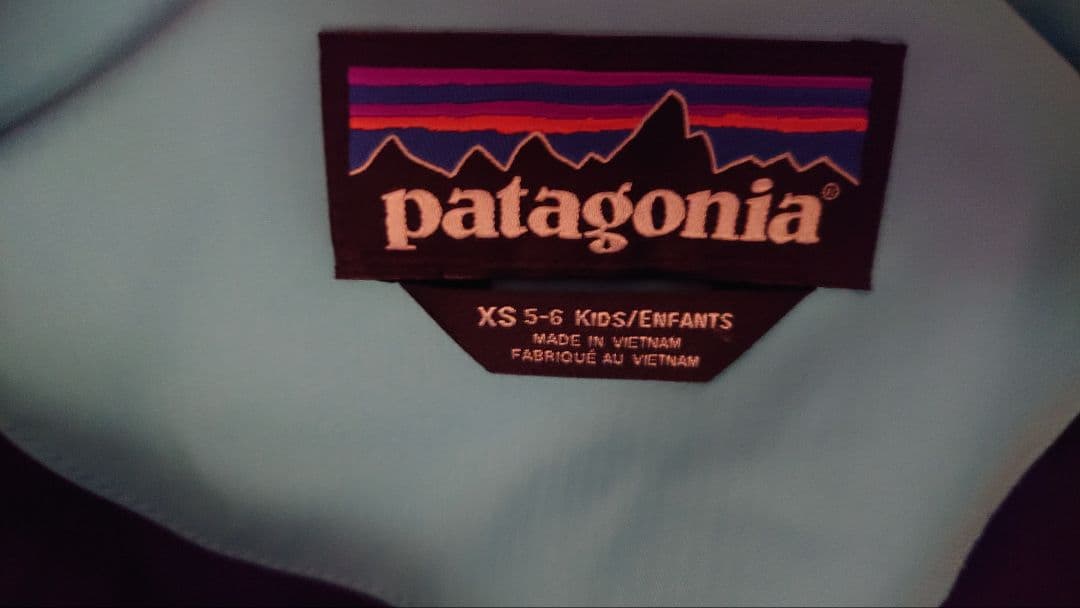 美品　Patagoniaパタゴニア　US規格　キッズ130相当