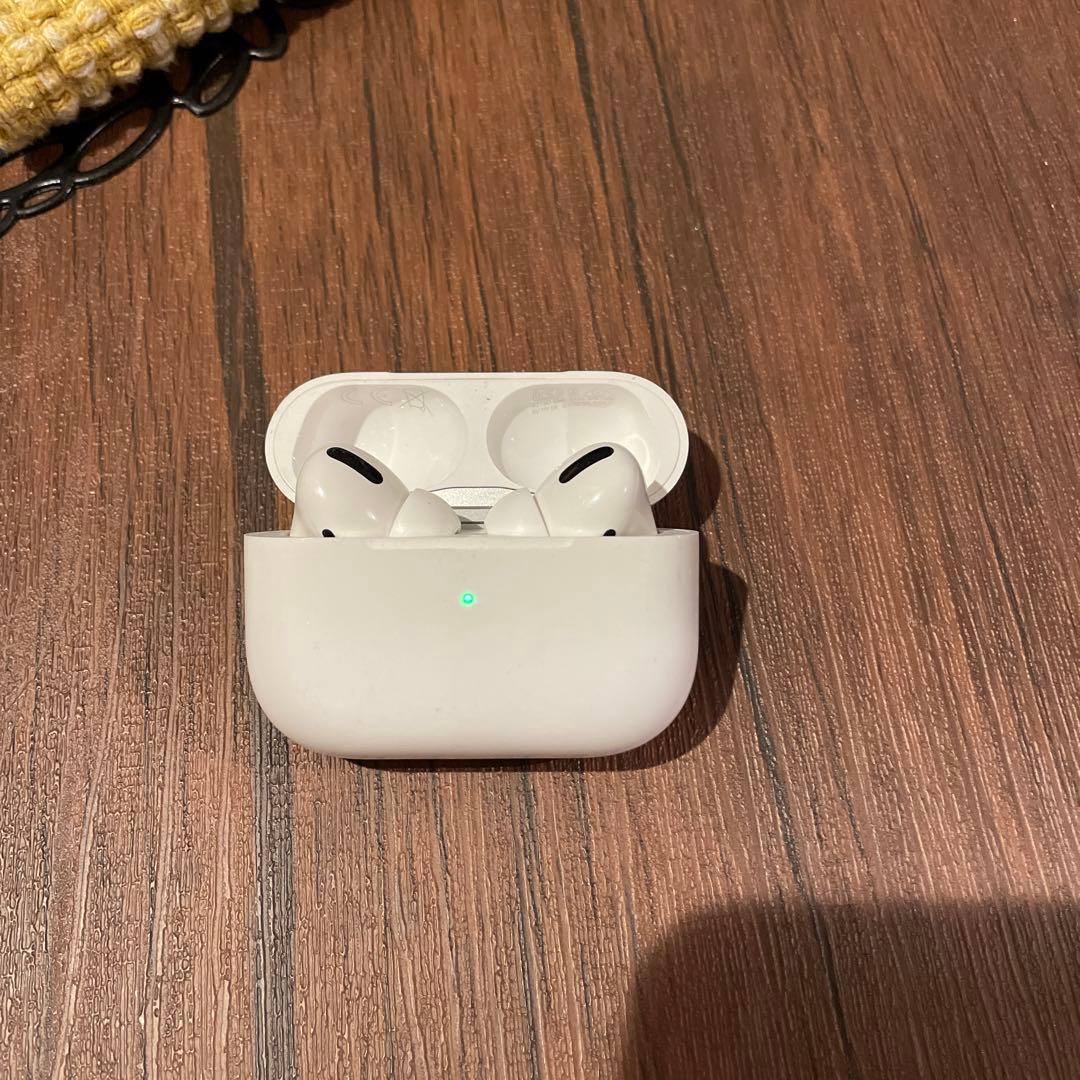 ヘッドホン Apple AirPods Pro MWP22J/A
