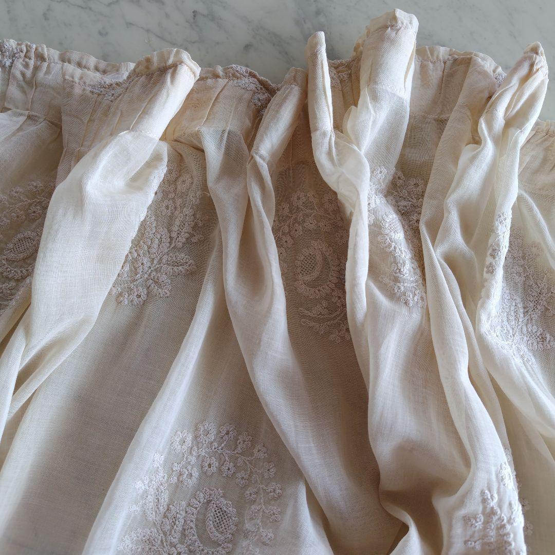 フランスアンティーク　カーテン