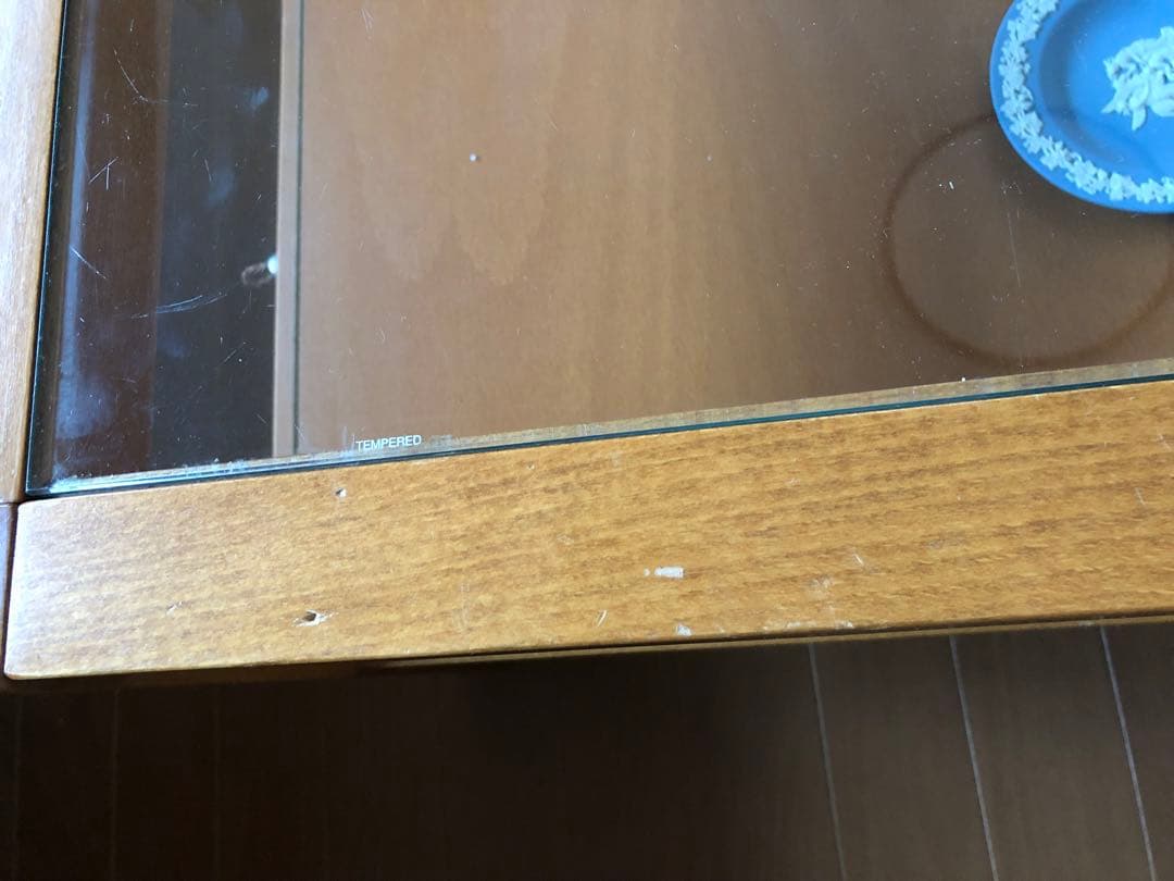 引取り限定!ガラスと木のリビングテーブル