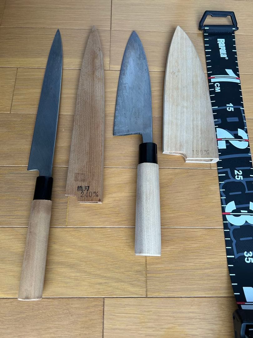 正長作の出刃包丁・柳刃包丁の2本セットです。