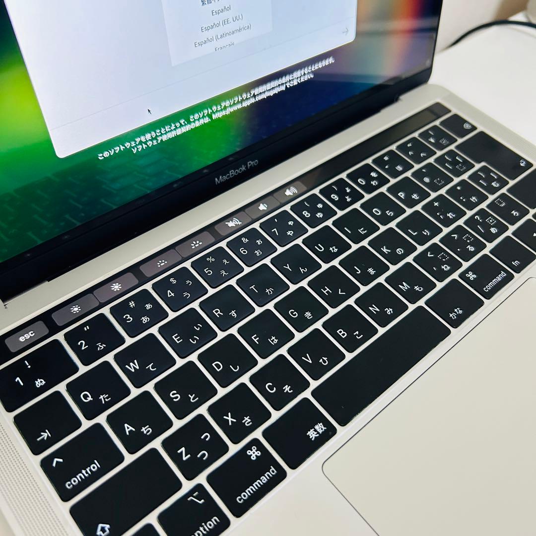 【傷なし】MacBook Pro 13インチ 2018 Touch Bar搭載