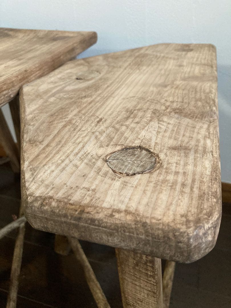 送料込『ピートm.n.o』アンティーク仕上げチェア○フラワースタンドにも