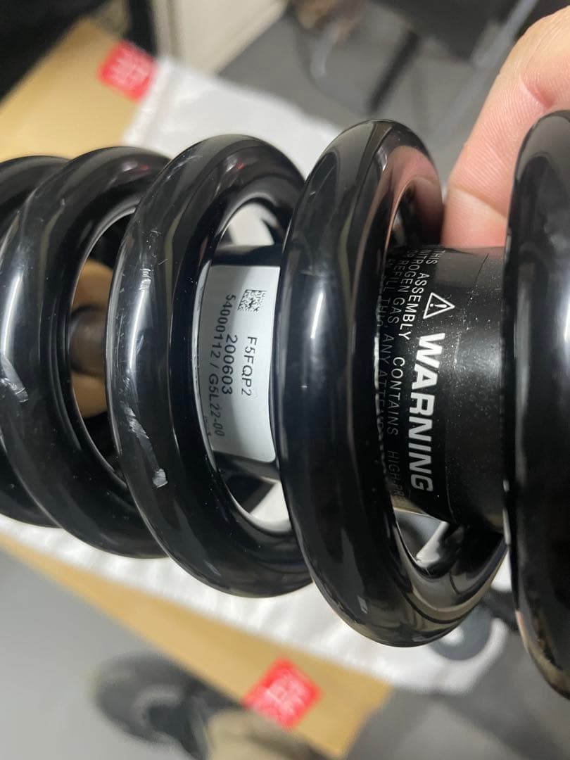 ハーレー ソフテイル ブレイクアウト FXFB 純正 リアサスペンション管理12