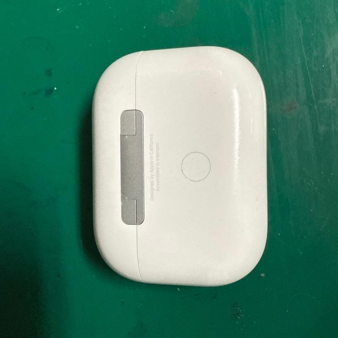 AirPods pro 第2世代　ライトニングタイプ