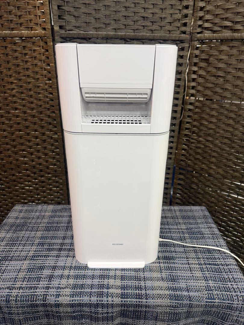 【美品】アイリスオーヤマ サーキュレーター 衣類乾燥除湿機 IJD-I50-WH