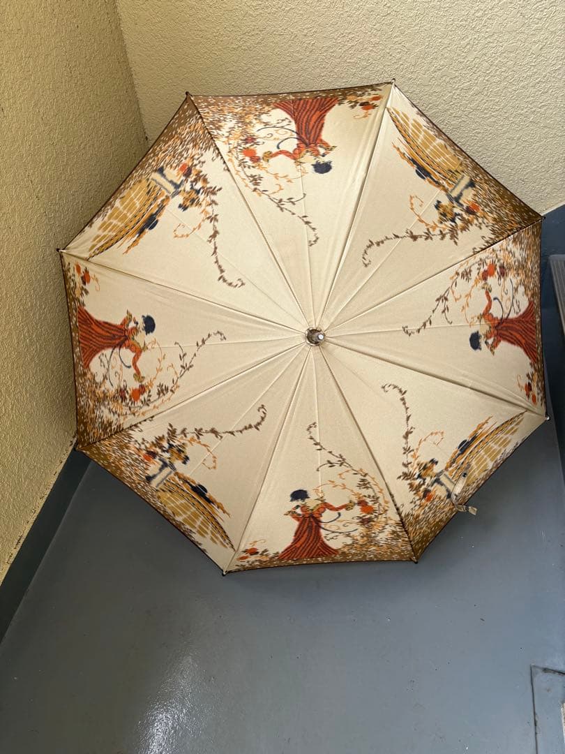 めっちゃお値下げ！モンブランヤマグチの長傘 木製ハンドル