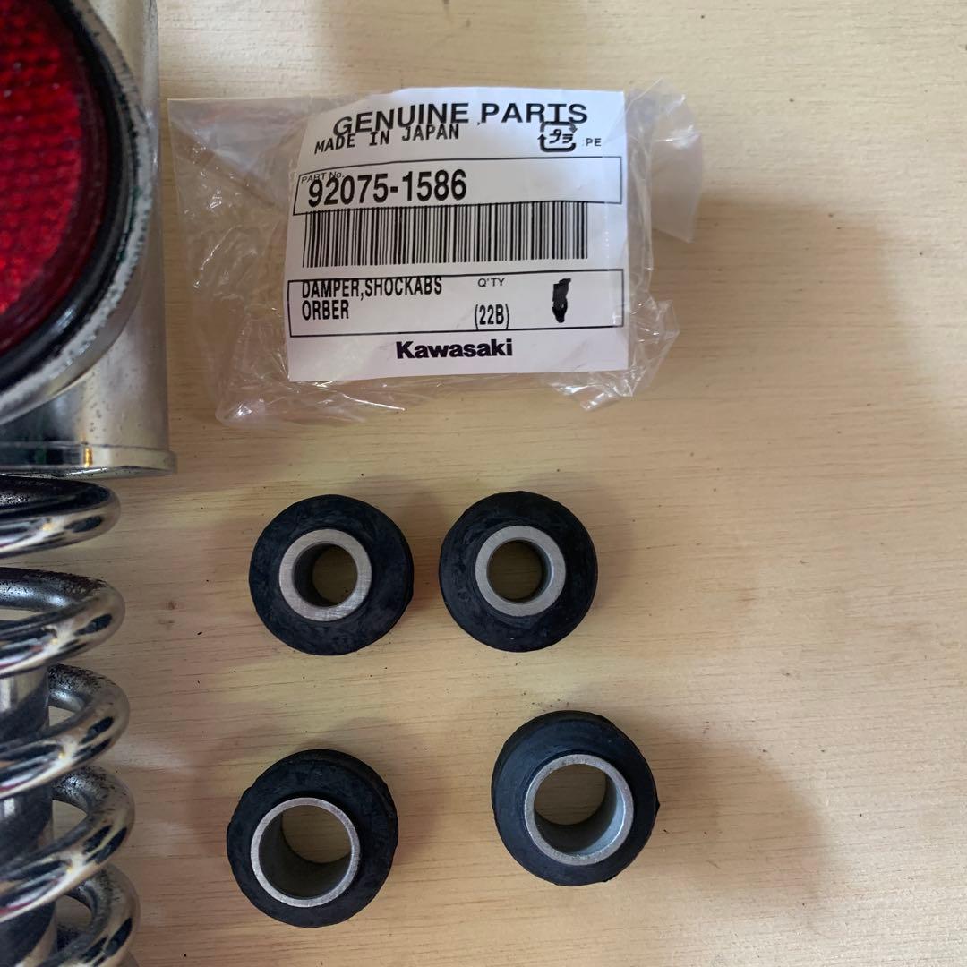 ゼファー:Z1:Z2　リアサス 　赤リフレクター 純正ダンパー付き